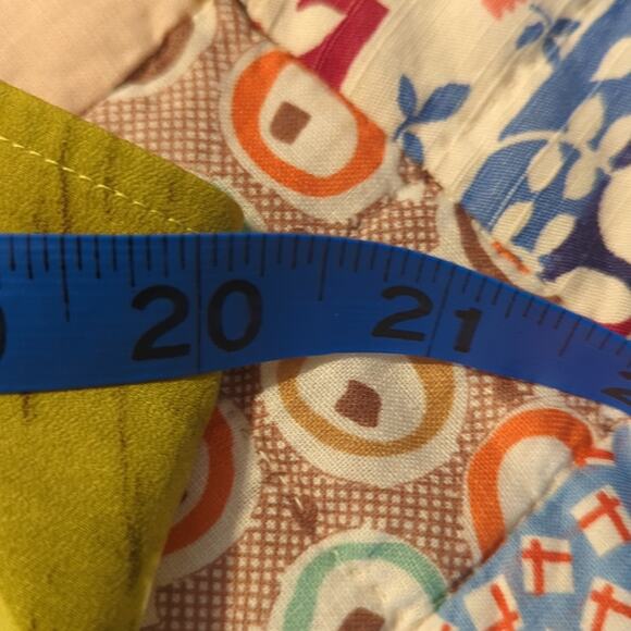 The Limited Green Sleeveless Button Down Pleated Front Blouse Women's Size L - Picture 5 of 7